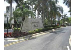 9422 NW 8th Cir, Plantation, FL 33324, Sold 12/18/15