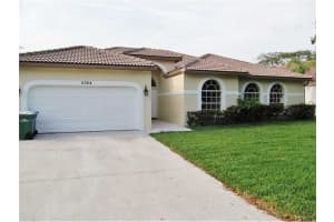 5764 NW 56th Manor, Coral Springs, FL 33067, Sold 04/21/15
