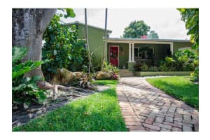 2612 Alamanda Ct, Fort Lauderdale, FL 33301, Sold 06/23/17