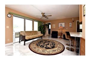 1045 SE 15th St #13d, Fort Lauderdale, FL 33316, Sold 03/18/16