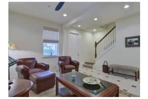 2275 NE 9th Ave, Wilton Manors, FL 33305, Sold 09/09/15