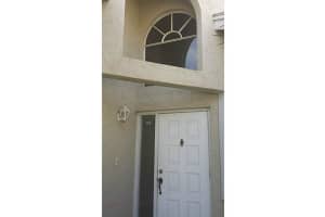 10180 NW 4th St, Plantation, FL 33324, Sold 10/09/15