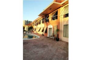 2400 NE 33rd Ave, Fort Lauderdale, FL 33305, Sold 07/24/15