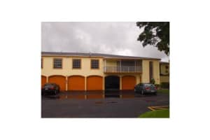 5880 NW 57th Ave, Tamarac, FL 33319, Sold 01/11/16