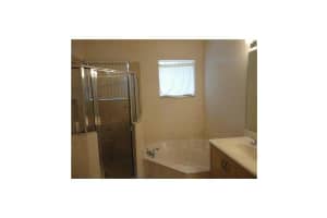 4274 Coventry Pointe Way, Lake Worth, FL 33461, Sold 09/14/15