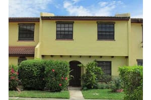 2763 NW 47th Ln, Lauderdale Lakes, FL 33313, Sold 07/31/15