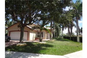 12490 SW 7th Pl, Davie, FL 33325, Sold 08/24/15