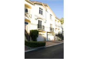 1821 Coral Heights Blvd, Oakland Park, FL 33308, Sold 09/09/15