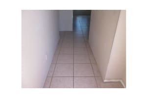 2910 NE 8th Terrace, Wilton Manors, FL 33334, Sold 01/29/16