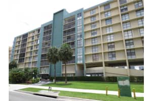 17600 N Bay Rd N804, Sunny Isles Beach, FL 33160, Sold 08/31/15
