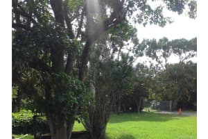 2600 S Hiatus Rd, Davie, FL 33330, Sold 01/05/16