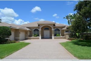 2405 SW 105th Terrace, Davie, FL 33324, Sold 01/15/16