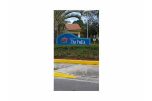 13927 SW 90th Ave, Miami, FL 33176, Sold 11/09/15