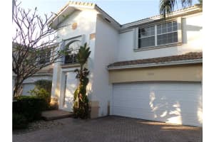 1243 Grant Ct, Hollywood, FL 33019, Sold 08/17/15