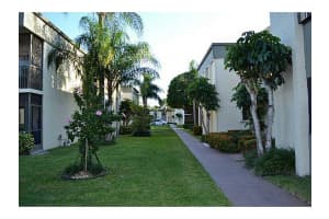 245 SE 10th St #3b, Deerfield Beach, FL 33441, Sold 05/10/16
