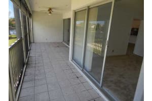 400 N Federal Hwy, Deerfield Beach, FL 33441, Sold 10/21/15