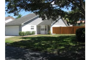 8280 SW 41st Ct, Davie, FL 33328, Sold 08/17/15