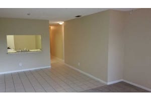 5282 Gate Lake Rd, Tamarac, FL 33319, Sold 09/25/15