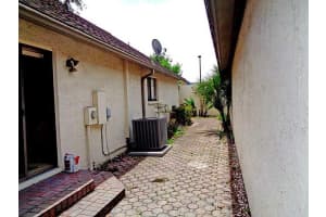 13721 Lazy Oak Dr, Tampa, FL 33613, Sold 07/06/16