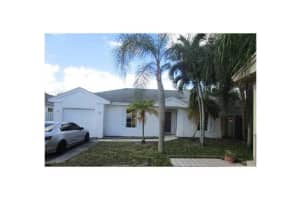 5797 Woodland Point Dr, Tamarac, FL 33319, Sold 10/30/15