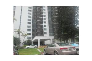 20100 W Country Club Dr, Aventura, FL 33180, Sold 10/28/15