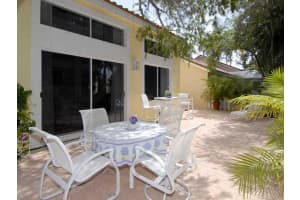 10072 NW 5th St, Plantation, FL 33324, Sold 11/02/15