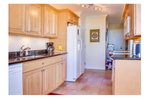 936 Intracoastal Dr #8e, Fort Lauderdale, FL 33304, Sold 10/29/15
