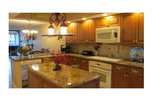 1100 SE 5th Ct, Pompano Beach, FL 33060, Sold 09/28/15