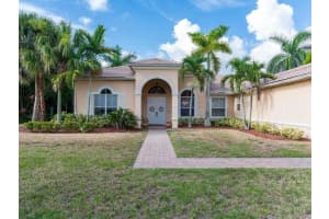 13950 SW 31st St, Davie, FL 33330, Sold 01/29/16
