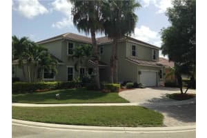 9042 Sedgewood Dr, Lake Worth, FL 33467, Sold 04/28/16