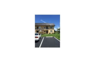 9228 NW 1st St, Pembroke Pines, FL 33024, Sold 10/07/15