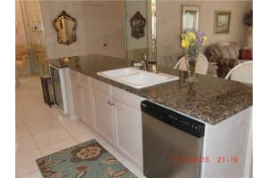 8336 NW 40th Ct, Coral Springs, FL 33065, Sold 10/30/15