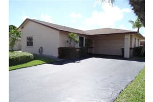 8832 NW 76th Ct, Tamarac, FL 33321, Sold 10/20/15