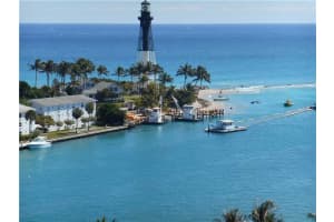 2639 N Riverside Dr, Pompano Beach, FL 33062, Sold 10/21/15
