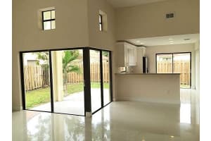 500 SW 89th Ave, Miami, FL 33174, Sold 11/19/15
