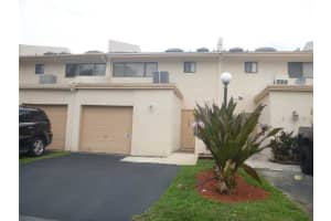 4247 NW 76th Ave, Hollywood, FL 33024, Sold 11/02/15
