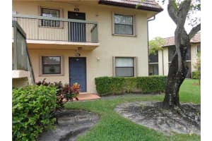 1001 NW 106th Terrace, Pembroke Pines, FL 33026, Sold 09/18/15