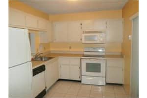 10719 NW 10th St, Pembroke Pines, FL 33026, Sold 10/21/15