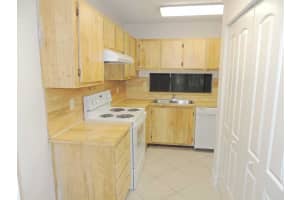 8360 NW 37th Pl, Sunrise, FL 33351, Sold 09/30/15
