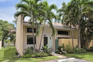 2800 S Oakland Forest Dr, Oakland Park, FL 33309, Sold 12/18/15