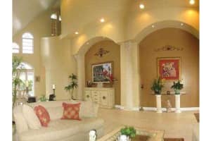 10400 SW 27th Ct, Davie, FL 33328, Sold 04/08/16