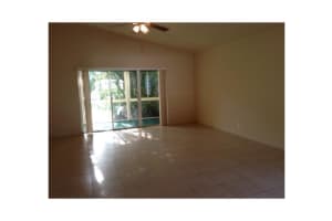 5682 Royal Club Dr, Boynton Beach, FL 33437, Sold 02/04/16