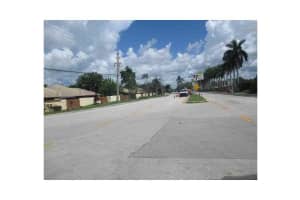 725 Banks Rd, Margate, FL 33063, Sold 04/05/16