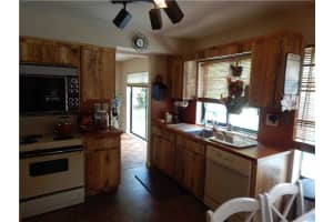 9529 NW 46th St, Sunrise, FL 33351, Sold 10/09/15