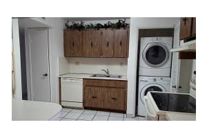 9110 Fontainebleau Blvd, Miami, FL 33172, Sold 01/25/16