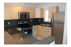 2640 W 76th St, Hialeah, FL 33016, Sold 09/25/15