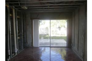 290 SW 100th Terrace, Pembroke Pines, FL 33025, Sold 04/22/16