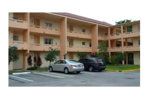 8846 W McNab Rd, Tamarac, FL 33321, Sold 11/23/15