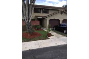 9083 Vineyard Lake Dr, Plantation, FL 33324, Sold 11/23/15