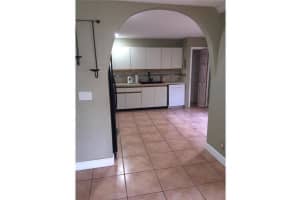 9083 Vineyard Lake Dr, Plantation, FL 33324, Sold 11/23/15